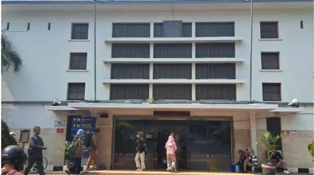 Lonjakan Penumpang Warnai Libur Panjang di Stasiun Malang
